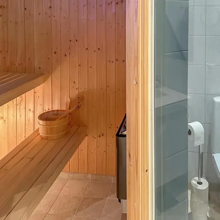 Beautiful In With Wifi بيت للعطل *